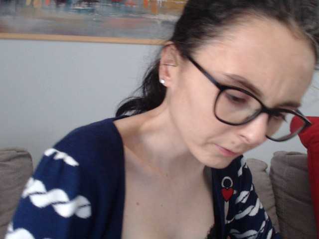Fotos cleophee NO TIPS IN PM: friends 3 assfeet 20 boobs 30 pussy 70 nude 100