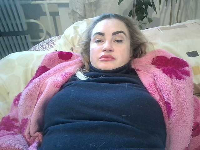 Fotos Masha59 .A full woman, exuding soft lunar energy, especially strongly attracts male, active solar energy. (about an independent, independent woman who can do as she wants, at her own discretion) ...