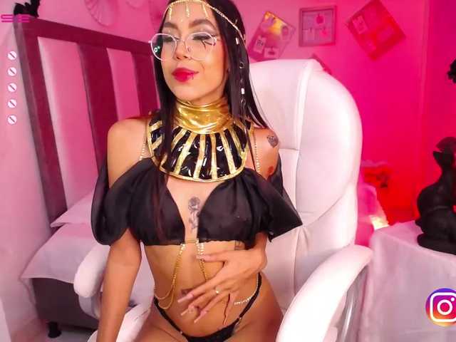 Fotos MelyTaylor ❤️hi! i'm Arlequin ❤️enjoy and relax with me❤️i like to play❤️⭐ lovense - domi - nora ⭐ @remain Toy in my hot and wet pussy with fingers in my ass, make me climax @total